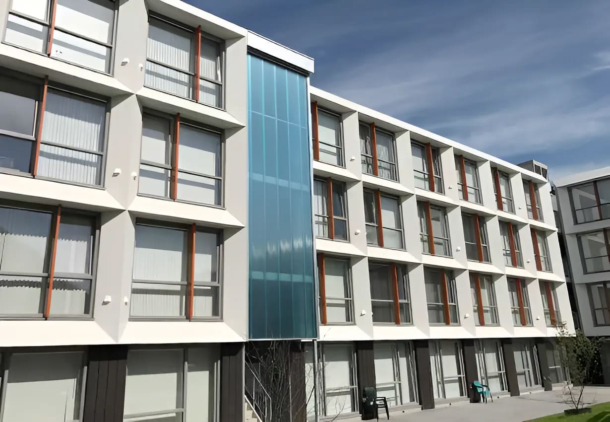 Студентський гуртожиток Study Studios Park-1